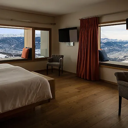 Отель Chetzeron 4*