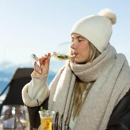 Отель Chetzeron Кран-Монтана