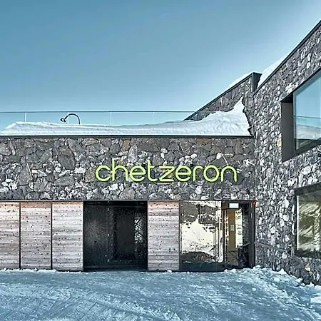 Hotel Chetzeron Mountain