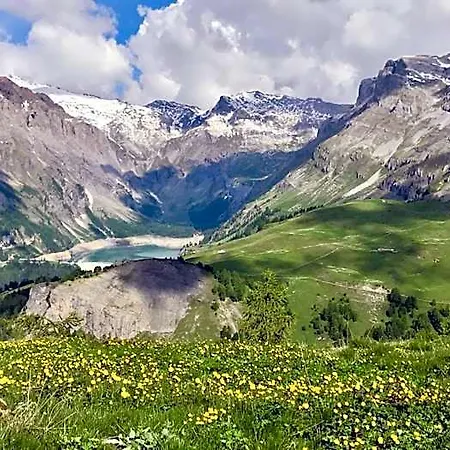 Hotel Chetzeron Mountain 4*