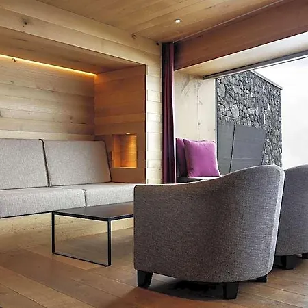 Hotel Chetzeron Mountain 4*
