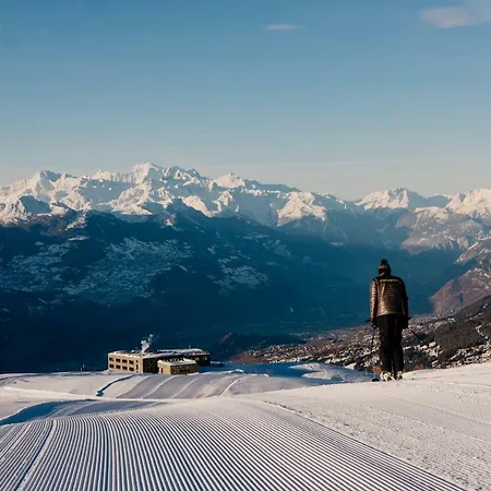 Chetzeron ホテル クラン