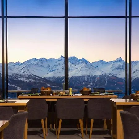 Chetzeron Hotell 4*